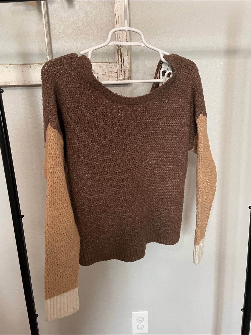 Women's Two-Tone Brown and Tan Knit Sweater